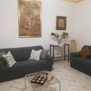 Apartament La Casa Di Nonna Lilla, Katania